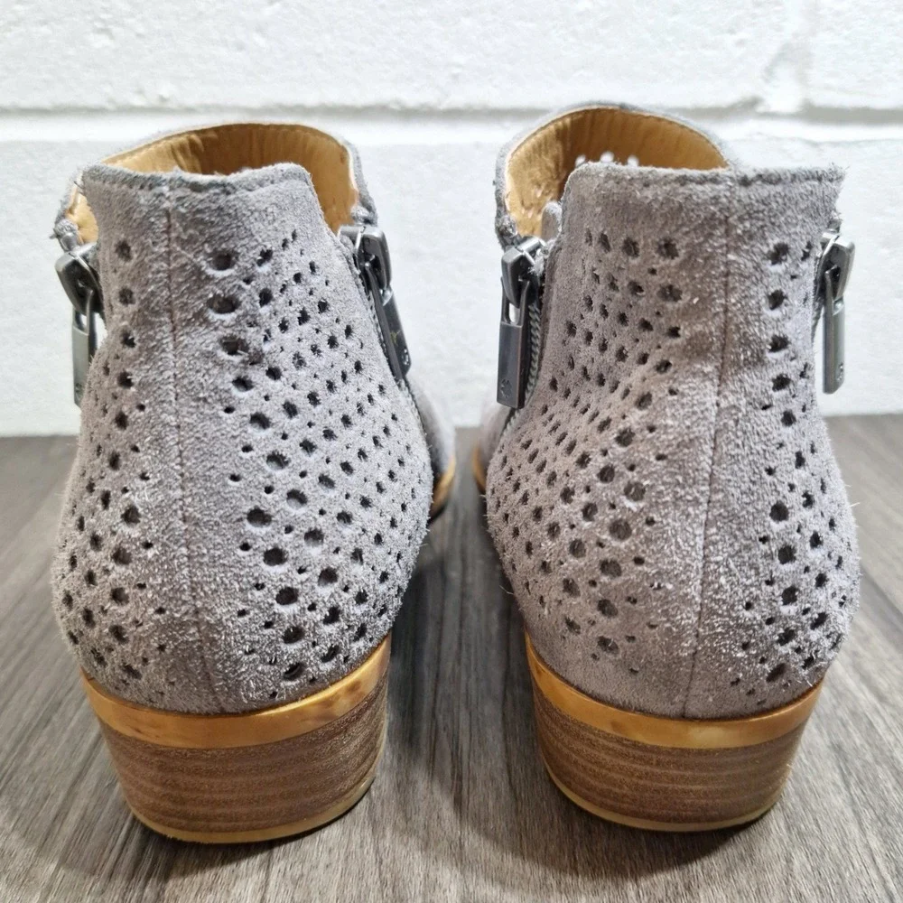 Lucky Brand Breathable Grey Perforated Suede Ankle Boots Stacked Heel Womens 8.5